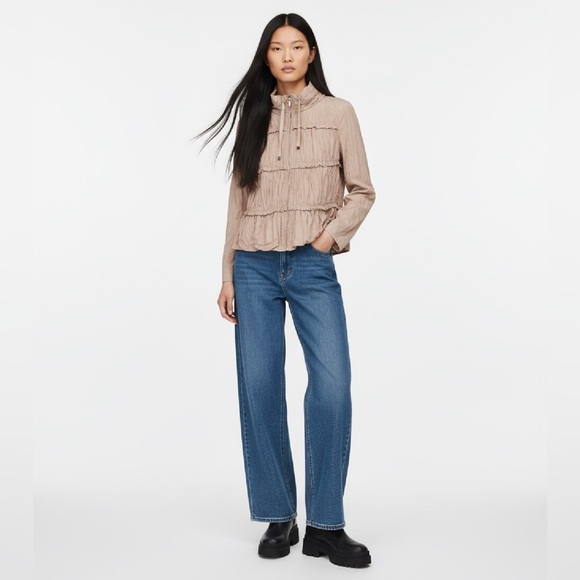 ZARA Lightweight Jacket - Picture 1 of 4